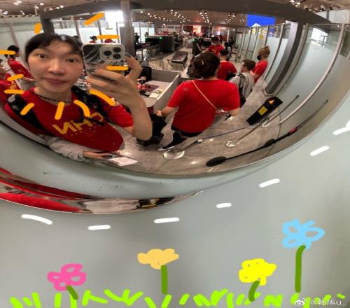 韩旭晒海外拉练照：不吱声就是在打球期待后续热身赛