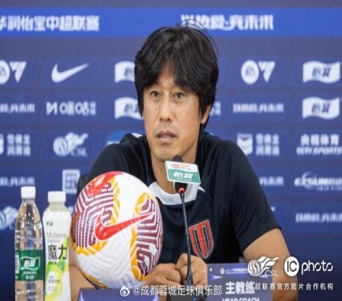 徐正源:队内有三名队员来自武汉三镇,相信他们明天能展现好状态