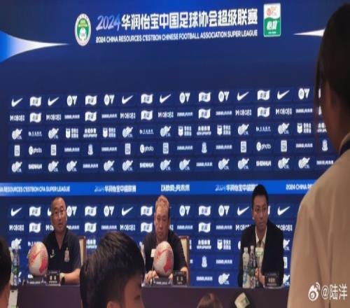 斯卢茨基:于汉超球技和做人都是榜样只差2分争冠一切皆有可能