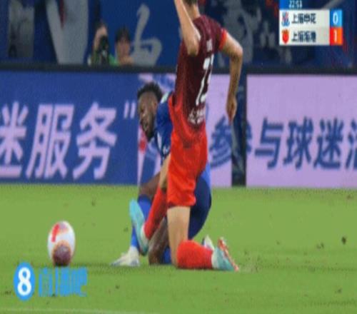 足球报:一张红牌击垮“金牌进攻体系”海港16连胜被终结