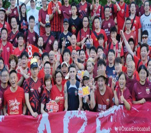 与球迷一起庆生!奥斯卡:充满爱与欢乐的生日,感谢大家的祝福