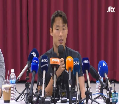 孙准浩已经在发布会现场,即将回应被终身禁足
