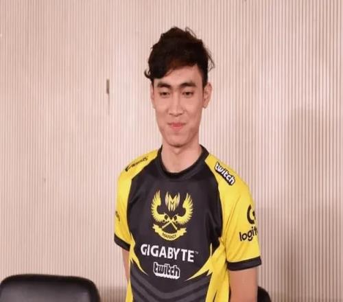 GAM打野Levi:我特别想对阵Peanut他是我的榜样