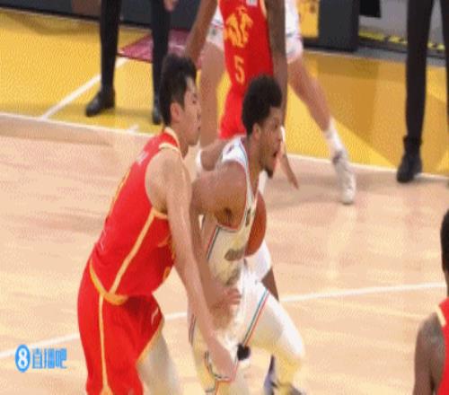 无力回天!克里斯22投11中空砍全场最高31分17板大号两双