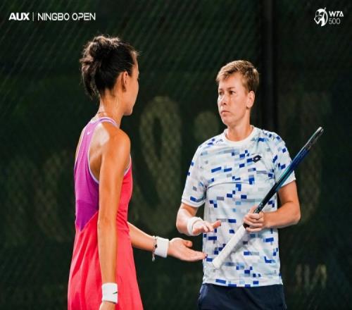WTA500宁波站双打半决赛:袁悦舒尔斯横扫徐一璠苏加迪晋级决赛