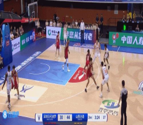 准两双!刘传兴14分钟8中3拿到11分9板罚球6中4