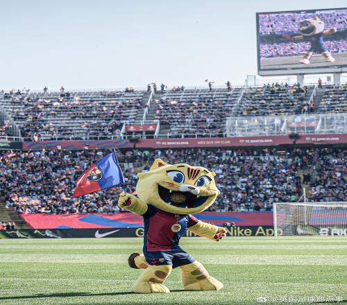 ESPN:自从巴萨推出新吉祥物庆祝125周年,球队主场比赛全负