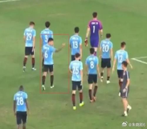 朱晓刚谈奥斯卡:盆满钵满走了,和他友好打个招呼还被罚了六万块
