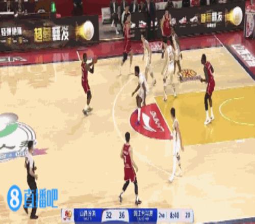 防守建功！法耶10中4拿到11分14板4断5帽罚球4中3