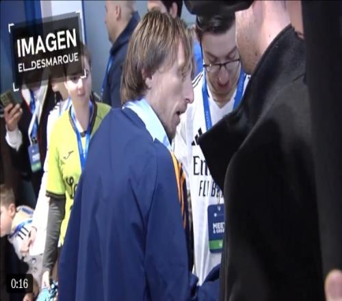 莫德里奇:我怎么会跟维尼修斯生气呢那只是球场上的事情而已