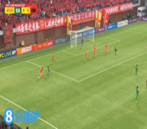 刘诚宇全场表现：点球被扑、无人盯防踢空、越位致进球无效