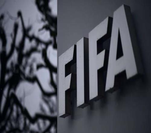 FIFA官方前加蓬U17男足教练性侵多名未成年球员，被终身禁足