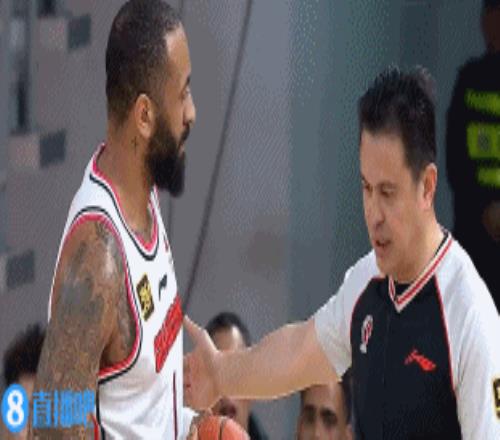 吉伦沃特谈情绪管理：真的很难必须要深入思考来控制自己