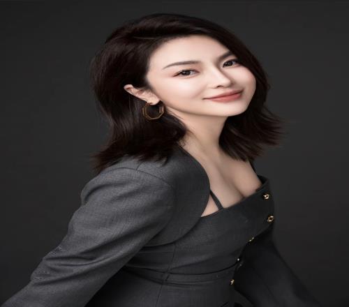 难道有瓜刘维伟妻子晒一家合照语气有点耐人寻味