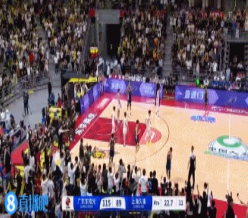 这次没问题了!最后时刻领先26分徐杰再次比出晚安!