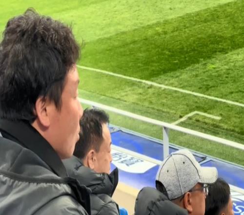 记者:国足助教陈涛现身梭鱼湾,专门为考察廖锦涛而来