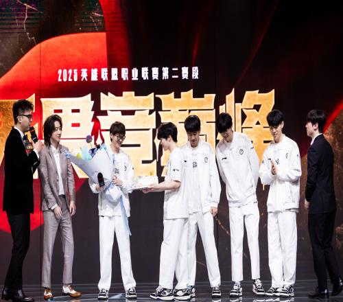iG第二赛段赢下的4场Bo3全部打满,还未曾在组内横扫过对手