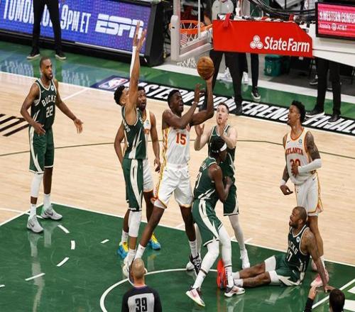 NBA赛后：老鹰客场116-113险胜雄鹿，字母哥力拼无果