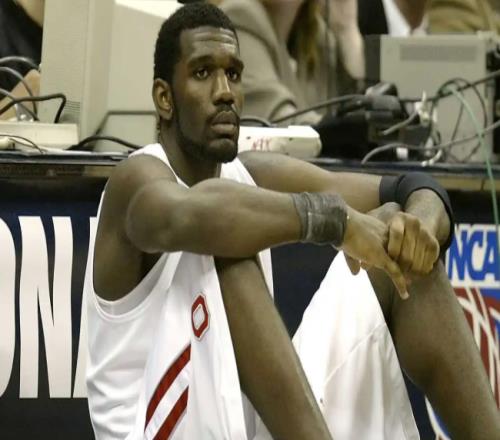 盘点因伤病毁掉的 10 大 NBA 职业生涯的球员名单（二）