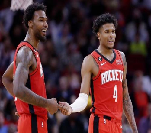 NBA直播：雄鹿108-112火箭，火箭主场复仇雄鹿拿下比赛