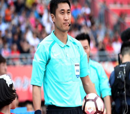 李璇:国安与泰山的比赛要有130分钟,马宁容易把自己都罚下去