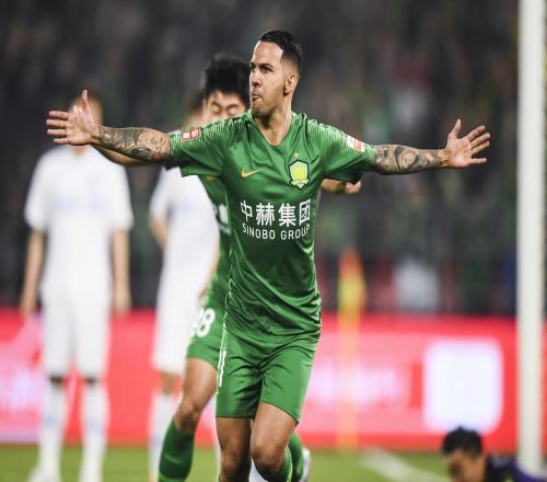 与塞蒂恩在国安重聚35岁比埃拉:中国是我可能的选择