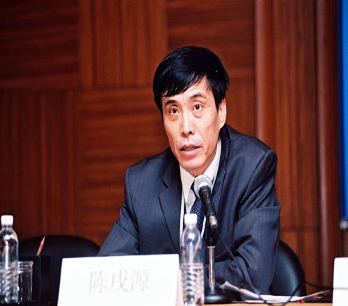 记者谈陈戌源落马：很大程度来自与“自己人”之间的交易
