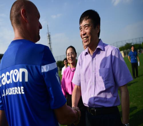 时代在线谈陈戌源任上工作：35支球队解散退出，中超大面积欠薪