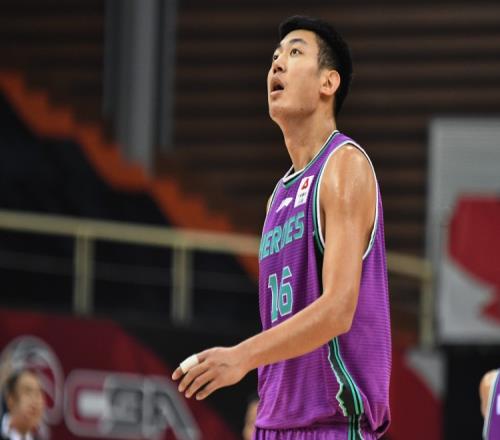 高效替补!焦海龙11投6中得到16分11板3帽0失误