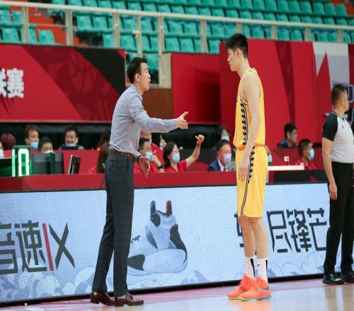 王博:辽宁比赛经验优于我们一些客观因素让球队的努力付之东流