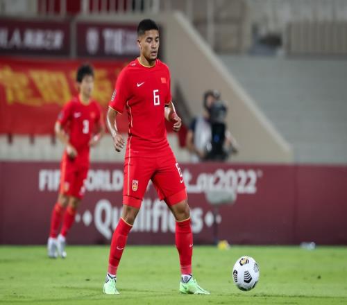 马德兴:难抵世界杯扩军诱惑,亚洲杯共21支球队启用归化球员