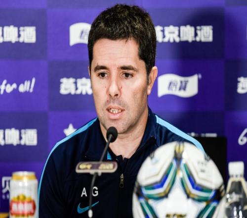 青岛海牛主帅：时隔9年重返中超意义重大，深足是有实力的球队