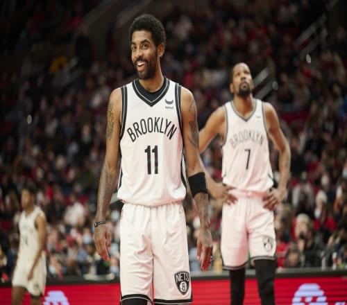KD：欧文被禁赛对周围每个人来说都很糟 希望我们度过这个难关