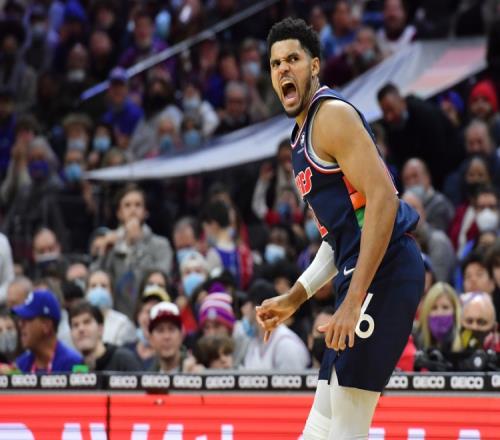NBA彩经：绿军主场9连胜 篮网大胜魔术 湖人难敌步行者