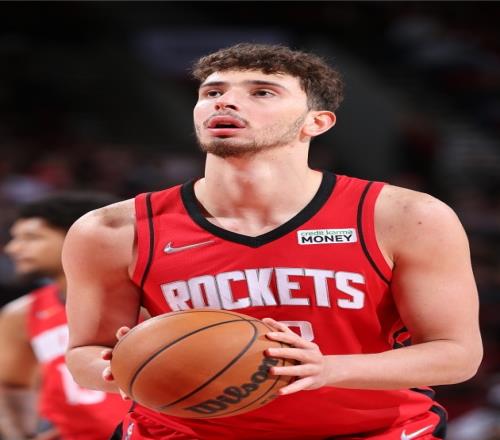 距离生涯最高仅差1分!申京13中8&罚球11中10砍下26分13板3助