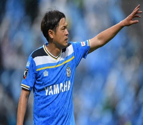 远藤保仁:足球非常注重基础和精神属性培养,从小就要打好基础