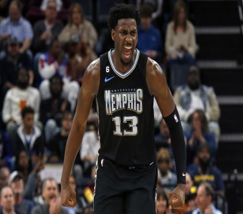 小贾伦：FIBA比赛对抗性更强这对防守方更有利