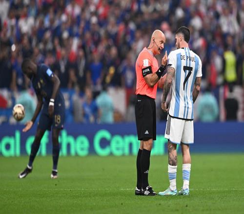 ESPN分析：迪马利亚倒地是“软点球”但可判，奥塔门迪该被罚下