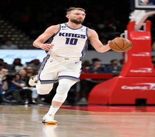 超级高效!小萨博尼斯14中11砍下27分11篮板9助攻&拼下7前场板