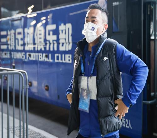 是谁呢三镇旧将:今年中超降级队已产生,一南一北