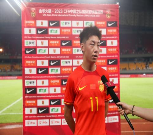记者:申花中场球员徐皓阳极有希望入选新一届国足大名单
