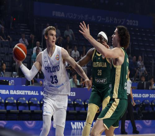独木难支!马尔卡宁17中7拿到19分8板正负值29