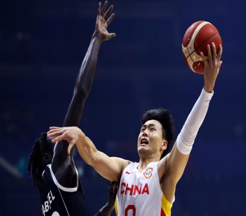 新京报:中国男篮出线仅剩理论可能李凯尔说下一场必须赢