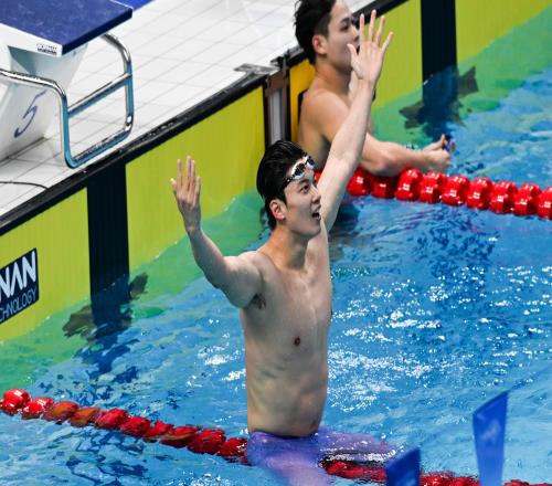 汪顺一骑绝尘获男子200米混合泳金牌刷新自己保持的亚洲纪录