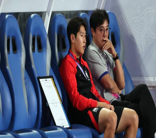 状态不佳or留有后手对阵中国李刚仁替补，亚运比赛仅出场96分钟