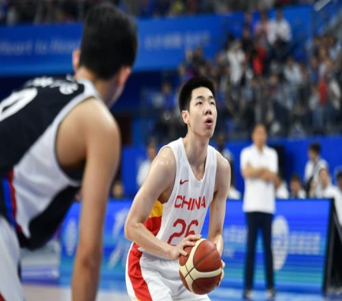 乔帅:朱俊龙会经常跑来问我问题这也是他一直在进步的原因