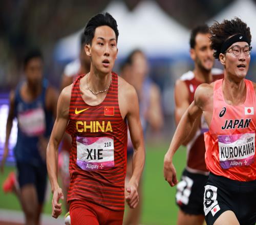 亚运会男子400米跨栏中国选手谢智宇获得铜牌！