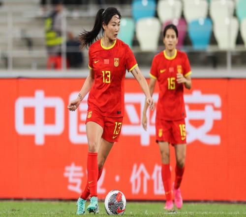 热议中国女足无缘奥运:拉韩国下水能接受王珊珊推上锋线为时已晚