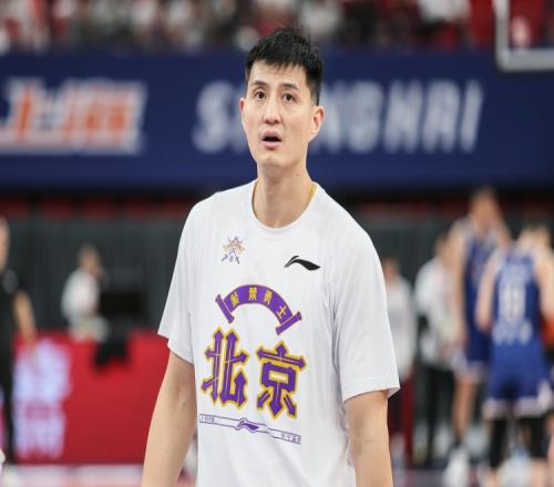 俞长栋:来北控第四个赛季终于进季后赛了过去三年都是第十三