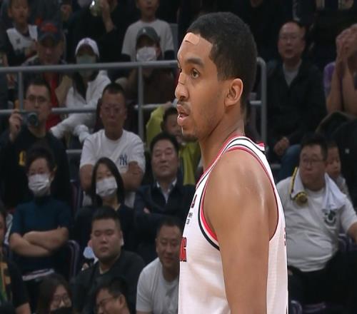 京粤大战犯规数北京29广东13罚球数广东40北京13